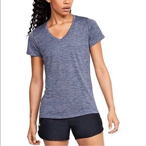 Under Armour Women’s Tech V-Neck Twist Short-Sleeve T-Shirt